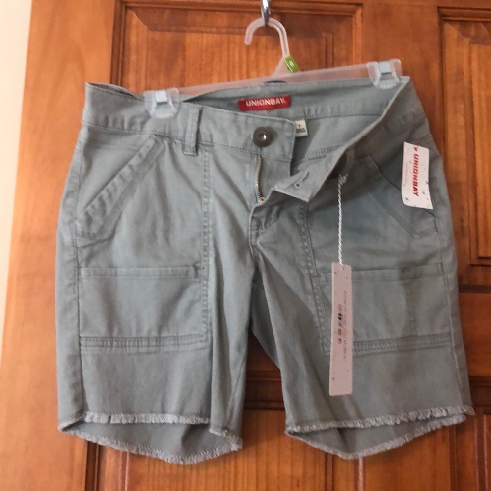 UNIONBAY SIze 7 shorts